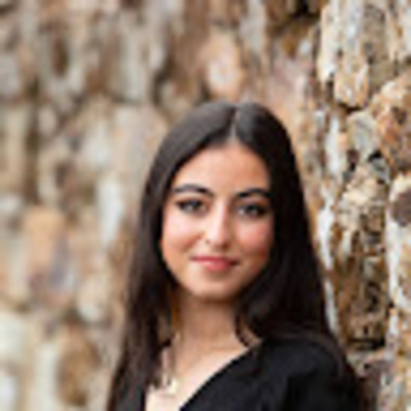 Meet your Posher, Linda - Picture 1 of 1